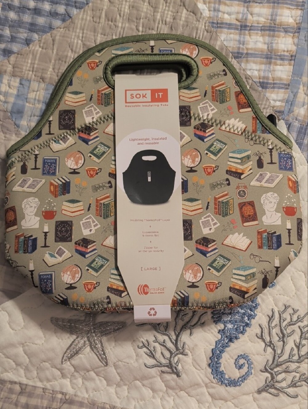 Sok It Book Club Insulated Lunch Tote - Picture 2 of 5